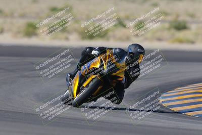 media/Nov-06-2022-SoCal Trackdays (Sun) [[208d2ccc26]]/Turn 11 (10am)/